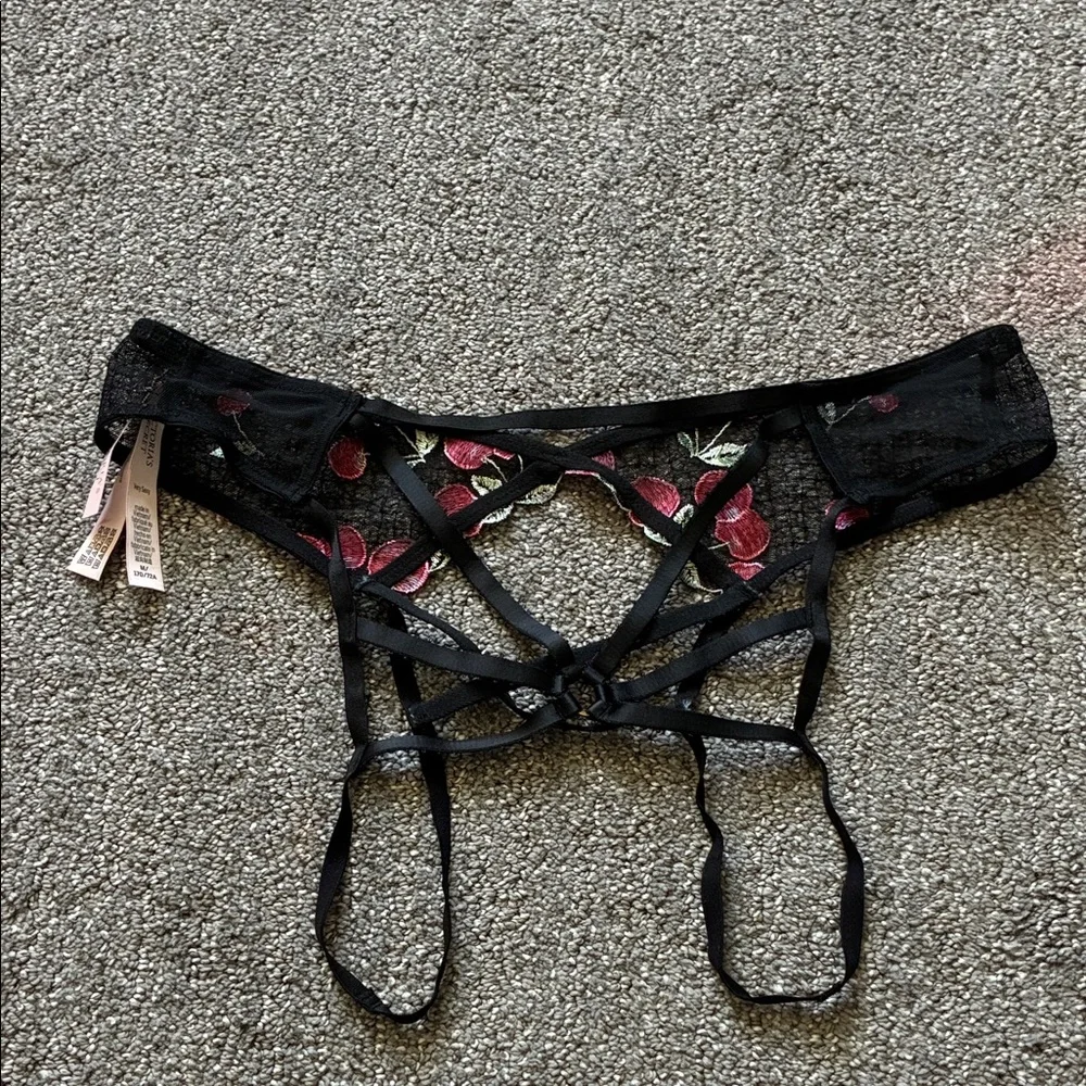VS Black Lace Garter Belt with Red Cherry Embroidery - Picture 5 of 5